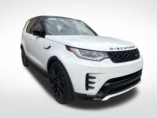 2025 Land Rover Discovery P300 Dynamic SE
