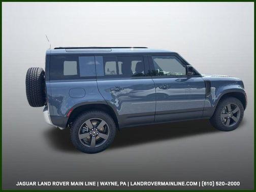 2025 Land Rover Defender 110 P300