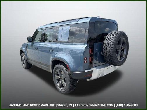2025 Land Rover Defender 110 P300