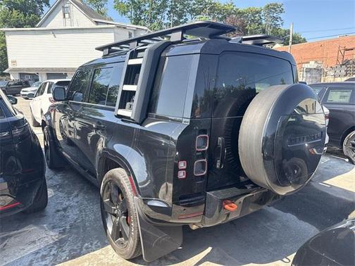 2023 Land Rover Defender 110 X