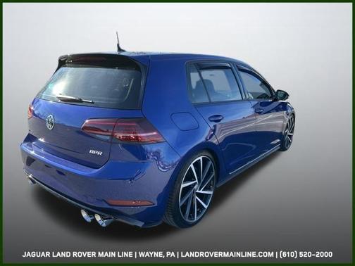2019 Volkswagen Golf R 2.0T w/DCC & Navigation