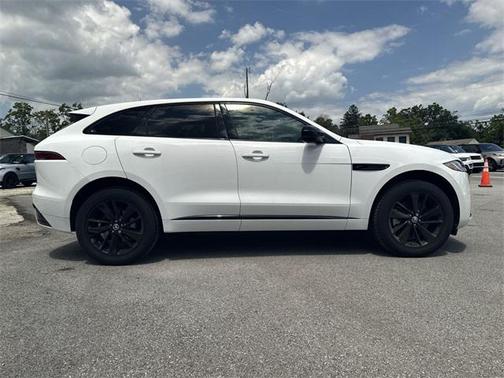2024 Jaguar F-PACE R-Dynamic S P400 AWD Automatic
