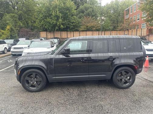 2024 Land Rover Defender 110 P500 SE