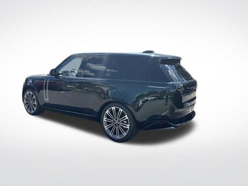 2025 Land Rover Range Rover P400 SE