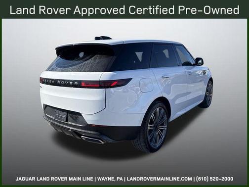Fuji White 2026 Land Rover Range Rover Sport SE
