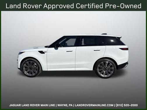Fuji White 2026 Land Rover Range Rover Sport SE