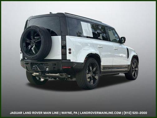 Fuji White 2026 Land Rover Defender P400 X-Dynamic SE