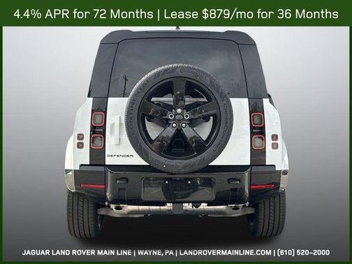 Fuji White 2026 Land Rover Defender P400 X-Dynamic SE