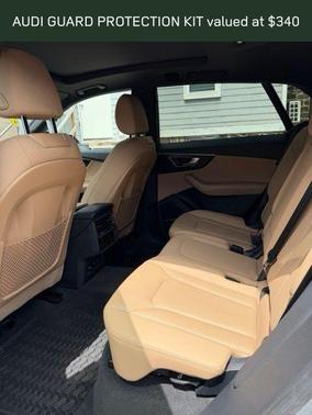 Florett Silver Metallic 2021 Audi Q8 55 Premium Plus