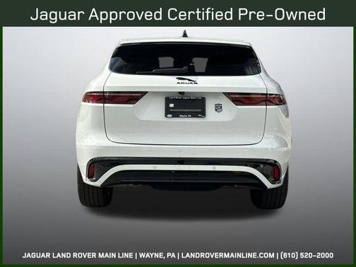 Fuji White 2024 Jaguar F-PACE P250 R-Dynamic S