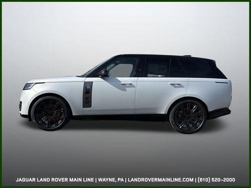 2026 Land Rover Range Rover P615 SV