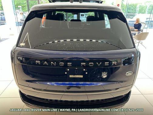 2023 Land Rover Range Rover P530 SE