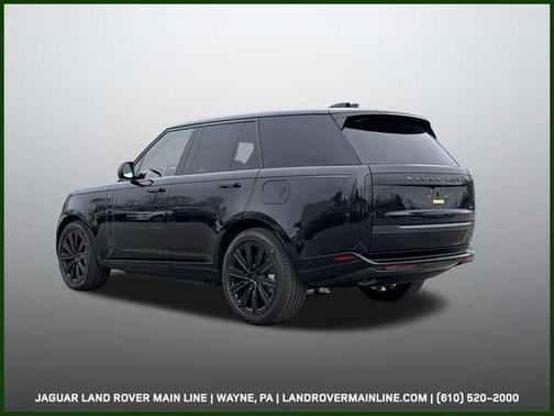 2026 Land Rover Range Rover P550e SE