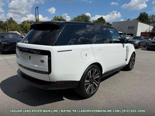 2023 Land Rover Range Rover P400 SE