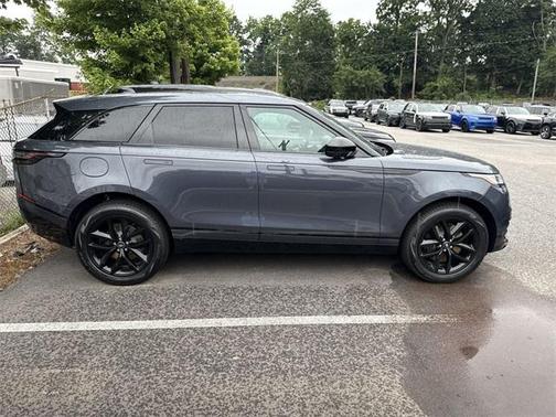 2026 Land Rover Range Rover Velar P250 SE R-Dynamic