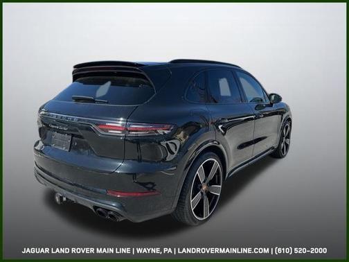 2023 Porsche Cayenne Turbo