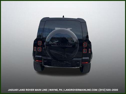 2026 Land Rover Defender 110 X-Dynamic SE