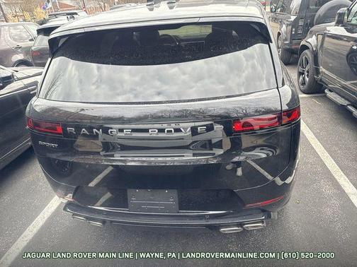 2025 Land Rover Range Rover Sport SE