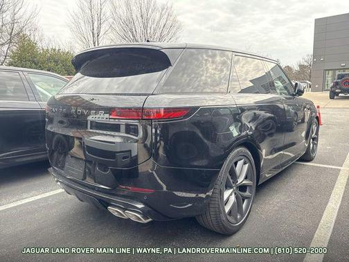 2025 Land Rover Range Rover Sport SE