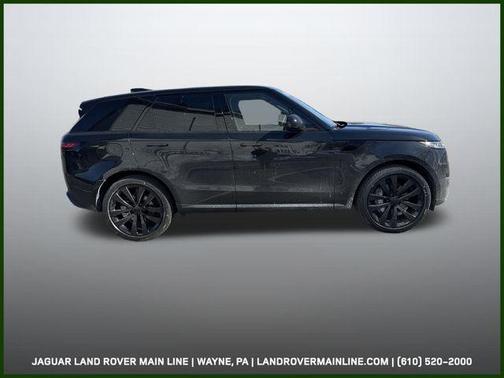 2026 Land Rover Range Rover Sport SE