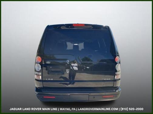 2015 Land Rover LR4 Base
