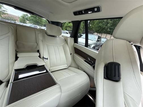 2025 Land Rover Range Rover P530 Autobiography
