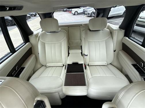 2025 Land Rover Range Rover P530 Autobiography