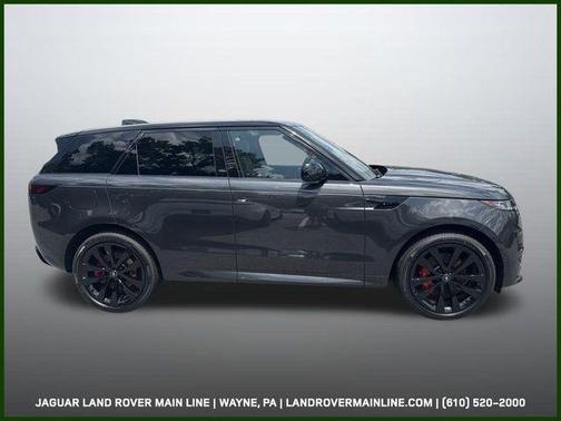 2025 Land Rover Range Rover Sport SE
