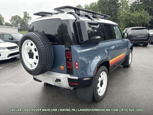 2025 Land Rover Defender 110 P300