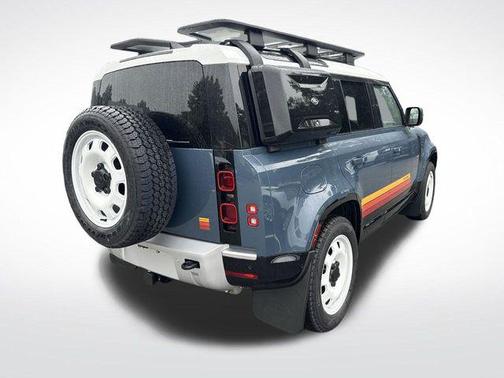 2025 Land Rover Defender 110 P300
