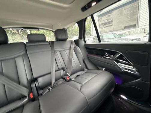 2025 Land Rover Range Rover P400 SE