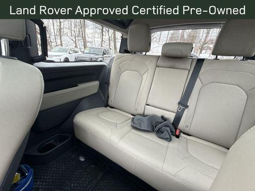 2023 Land Rover Defender 90 S