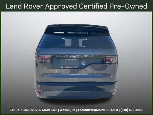 Charente Grey 2024 Land Rover Discovery P300 Dynamic SE
