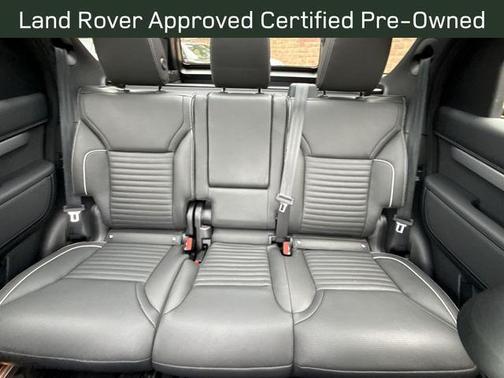 Charente Grey 2024 Land Rover Discovery P300 Dynamic SE