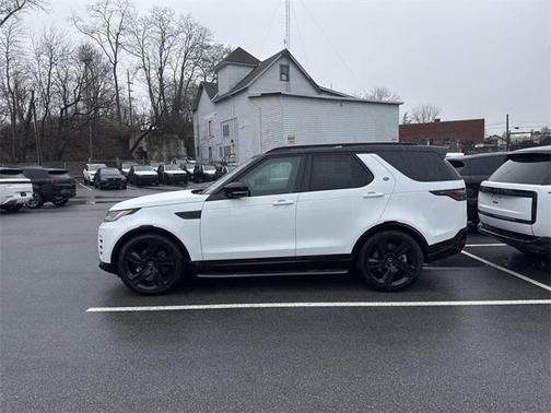 2025 Land Rover Discovery P360 Dynamic SE