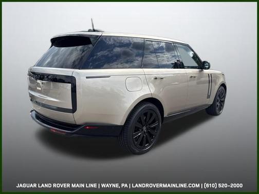 2025 Land Rover Range Rover P550e SE