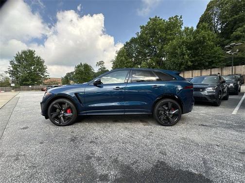 2025 Jaguar F-PACE SVR P550 AWD Automatic