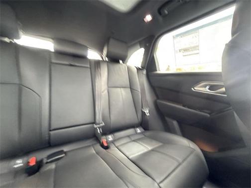 2026 Land Rover Range Rover Velar P250 SE R-Dynamic