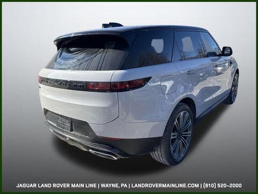 2026 Land Rover Range Rover Sport SE
