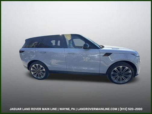2026 Land Rover Range Rover Sport SE