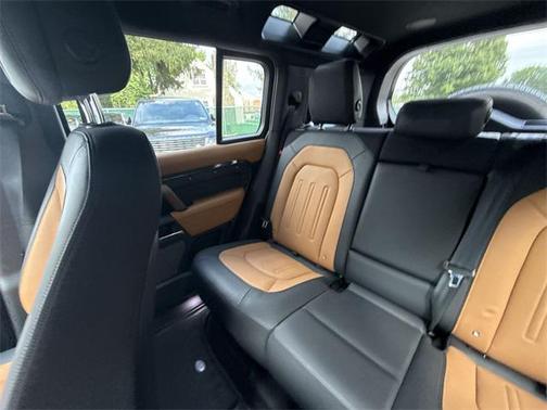 2022 Land Rover Defender 110 X