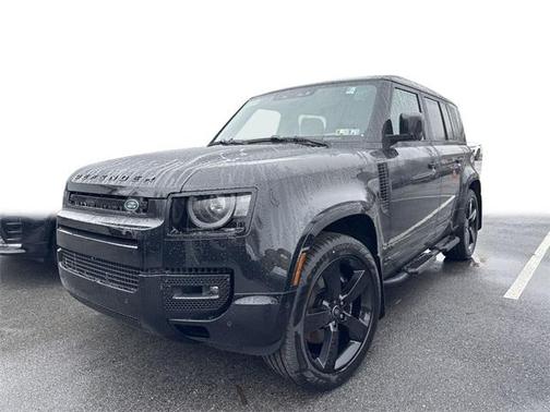 2025 Land Rover Defender 110 V8
