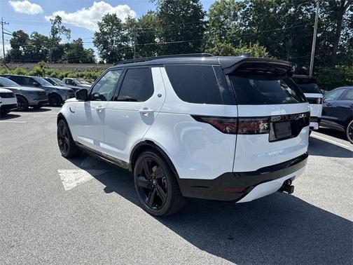 2025 Land Rover Discovery P360 Dynamic SE