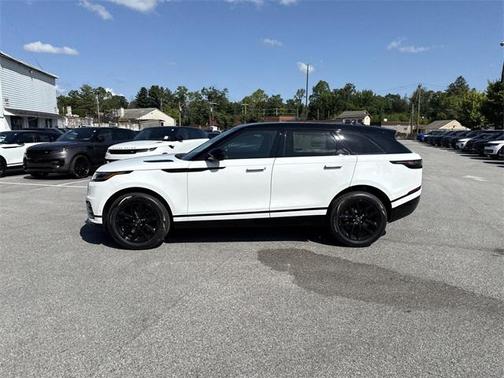 2026 Land Rover Range Rover Velar P250 SE R-Dynamic