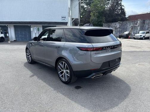 2023 Land Rover Range Rover Sport SE