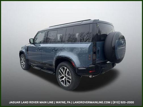 2026 Land Rover Defender 110 X-Dynamic SE