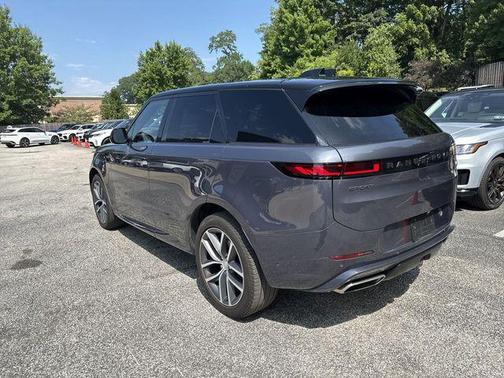 2023 Land Rover Range Rover Sport SE