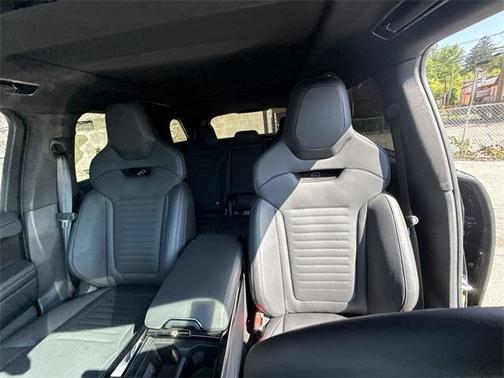 2025 Land Rover Range Rover Sport P635 SV Edition Two