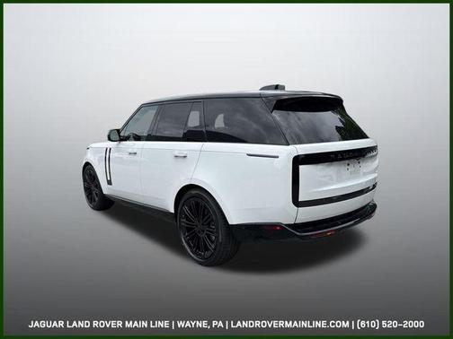 Fuji White 2026 Land Rover Range Rover P530 SE