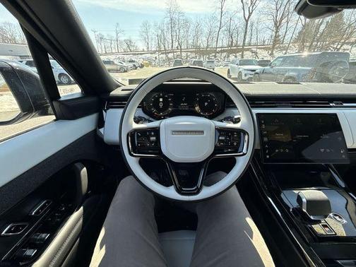 2026 Land Rover Range Rover Sport 5.0 Supercharged Dynamic